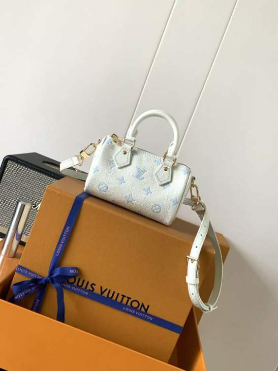 Picture of Louis Vuitton Handbags _SKUfw235415473fw